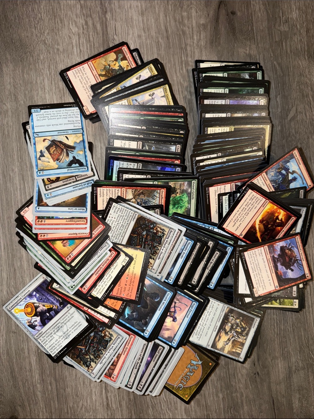 Bundle of magic the gathering cards